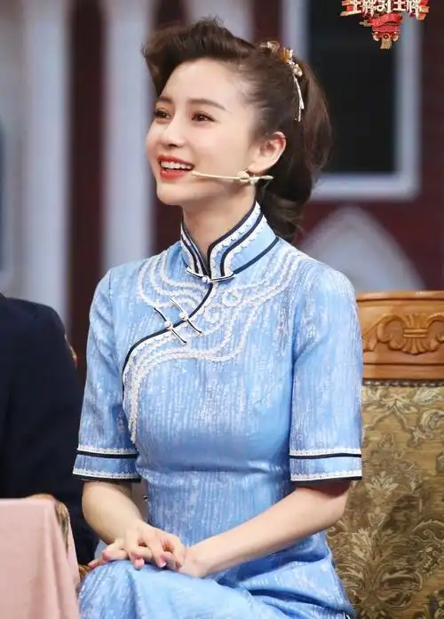 baby穿旗袍身材玲珑有致 舞姿优雅迷人