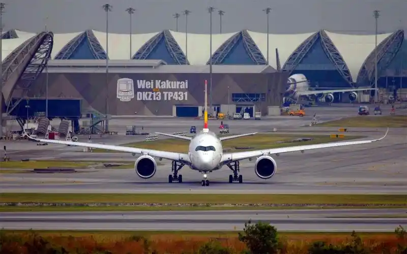 曼谷素万那普国际机场20171229part101l起降的部分航班