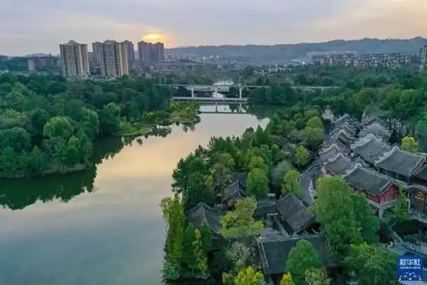 近年来,重庆市璧山区以追求更高品质的城市环境为目标,以"市民15分钟