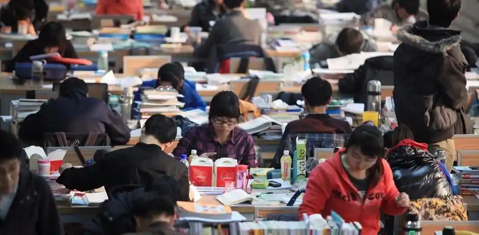 关于大学生活的10个真相居然被骗这么多年