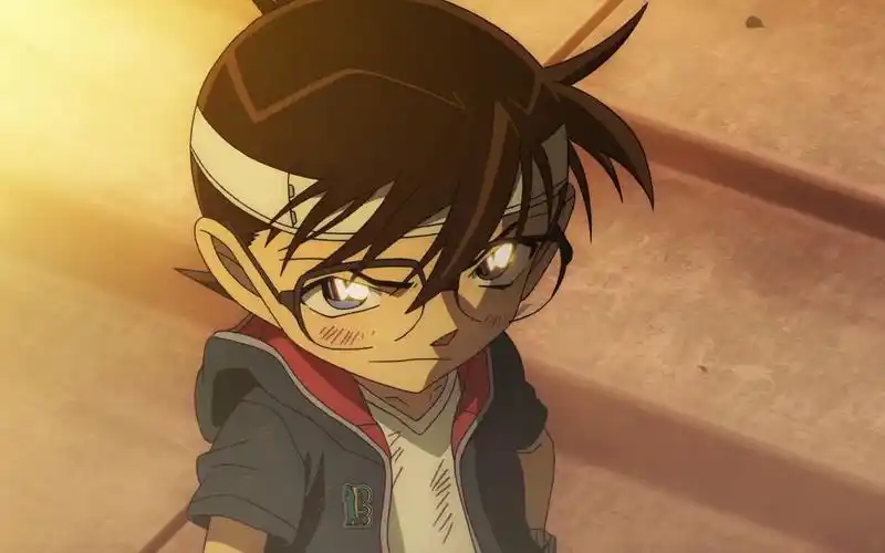 绯色里柯南的这个笑太帅了!