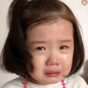 金雪哭哭表情包动图2