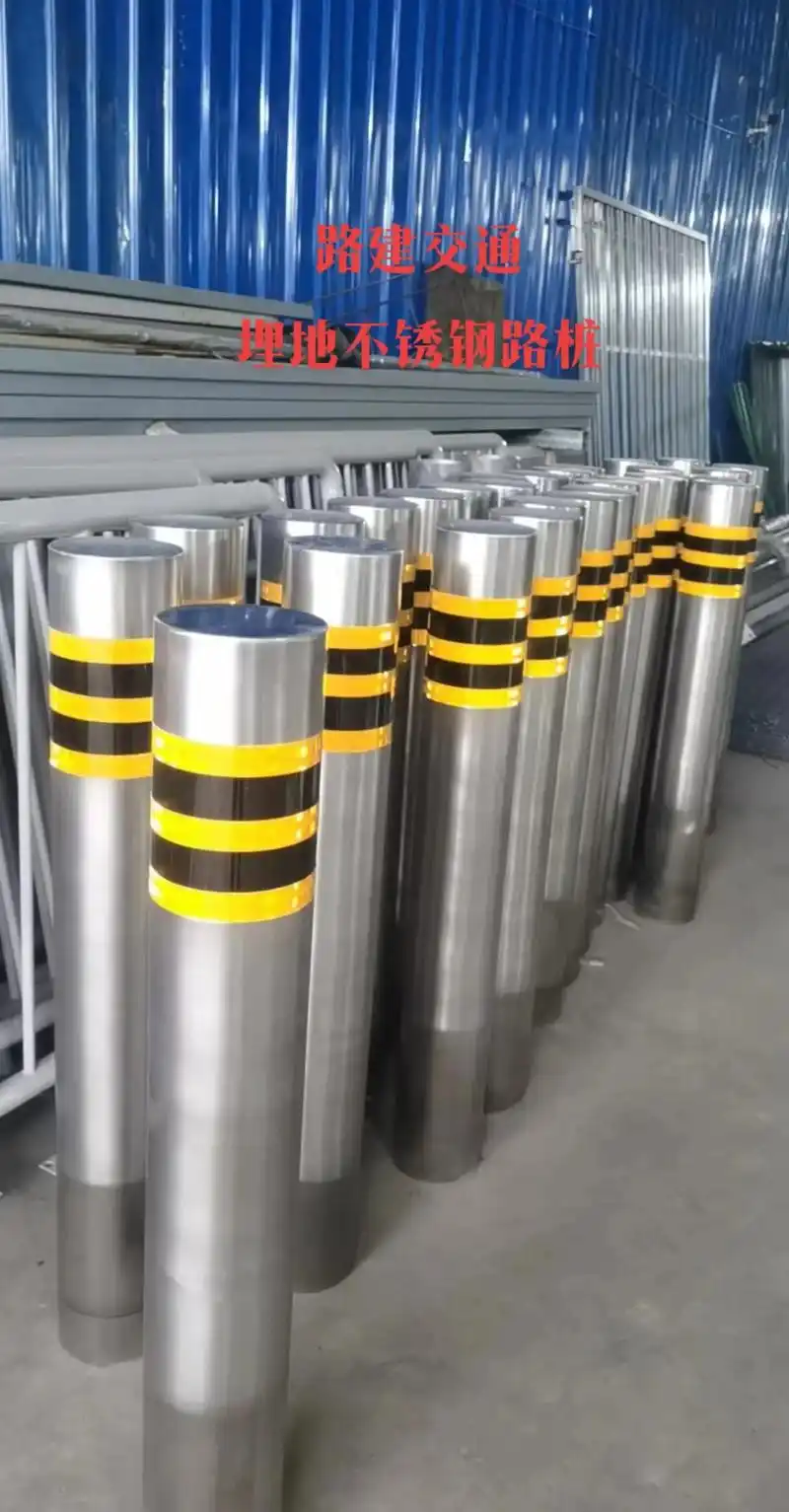 今天来个不一样的#不锈钢路桩 #埋地不锈钢警示柱 #304不 - 抖音