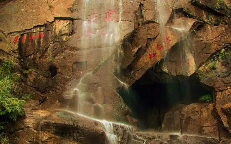 看过西游记的人都知道花果山水帘洞那到底是哪里呢