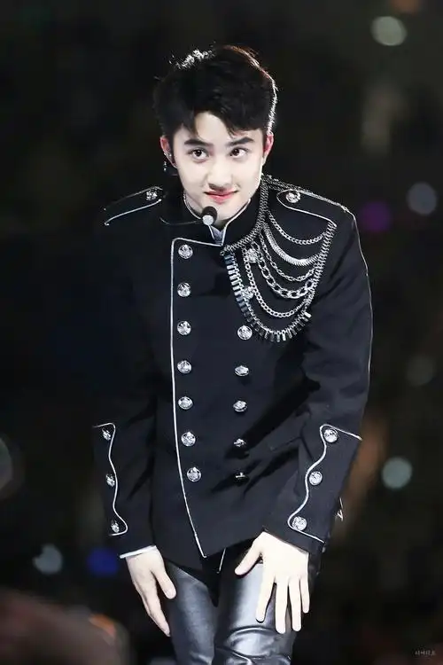 如何看待exo成员都暻秀do提前入伍