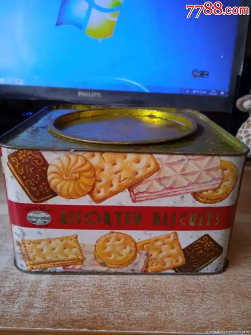 80年代可口饼饼干盒子一个有些生锈磨痕污渍