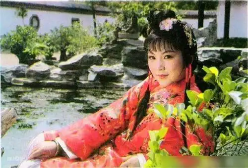 最苦的演员,考学不成,演戏也不成,回老家唱戏了|郭霄珍|史湘云_网易