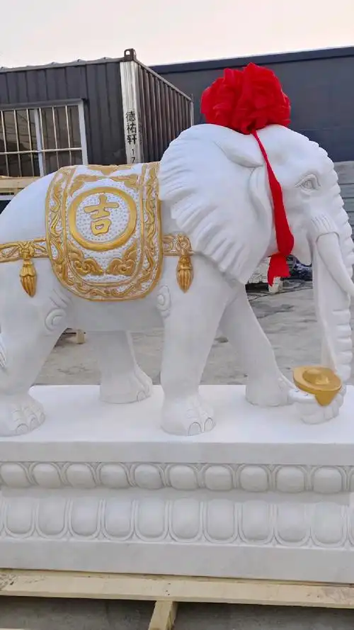 汉白玉描金石雕大象,为你的庭院增添富贵气息