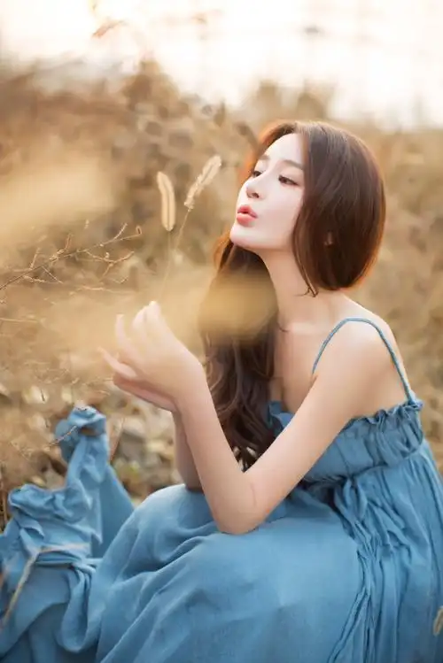 邱璐璠最新写真曝光