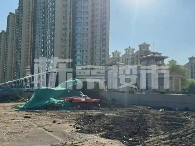 于洪新城"阳光路扩建"最新进展,今日短暂拥堵,明天永久畅通!