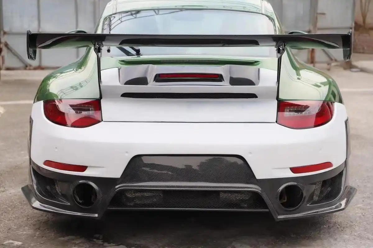 保时捷911 997改装升级gt2rs外观包围 前杠碳纤维侧裙 后杠 尾翼