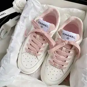 代购chanel/香奈儿 经典拼皮字母系带休闲小白鞋熊猫鞋平底板鞋女