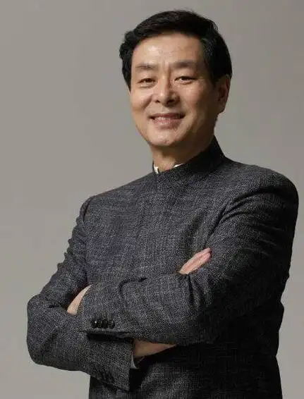 濮存昕谈艺人人设崩塌