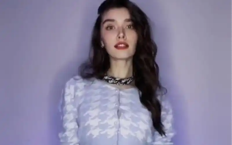 【俄罗斯模特达莎】模特身材比例真的好棒,这次来一波大秀