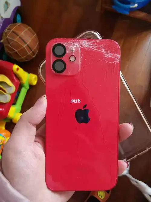 苹果12碎的稀里哗啦