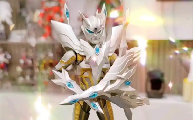 究极光辉赛/终极闪耀赛罗奥特曼 (ko版)