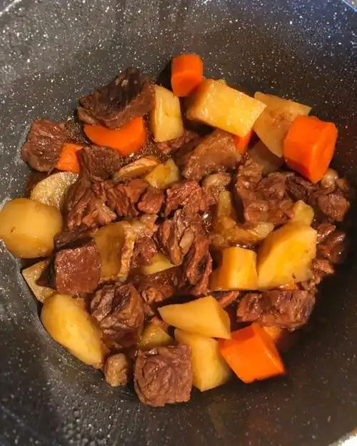 土豆炖牛肉