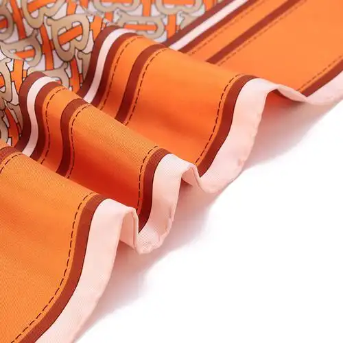 博柏利巴宝莉burberry男女通用款桑蚕丝方巾丝巾围巾80417611