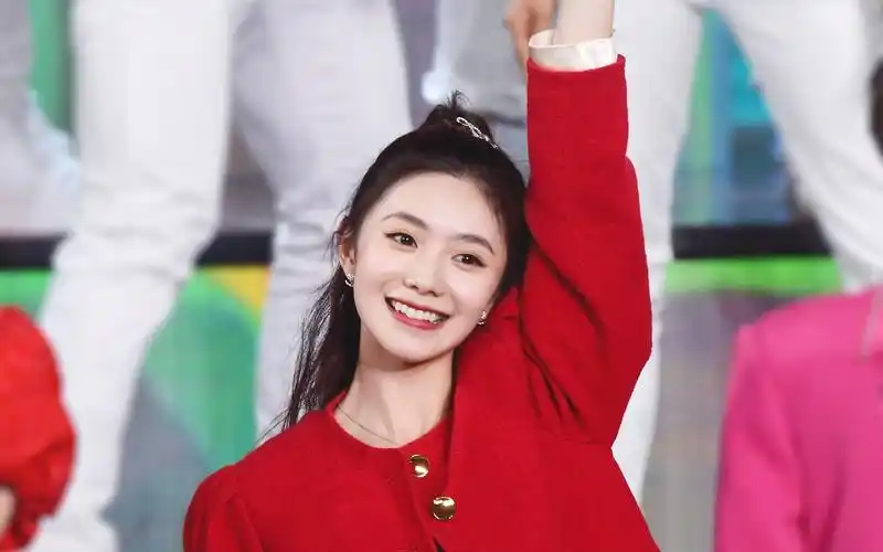 刘浩存 眼里都是你