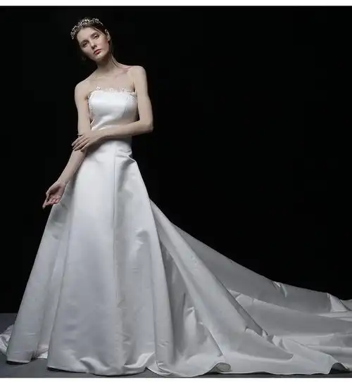 2017冬季新款缎面拖尾婚纱新娘礼服 白色宴会晚礼服晚会礼服定制 - 找