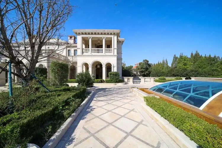 安缦酒店对面|庄园式独栋别墅|花园千平|占地9亩|豪华装修