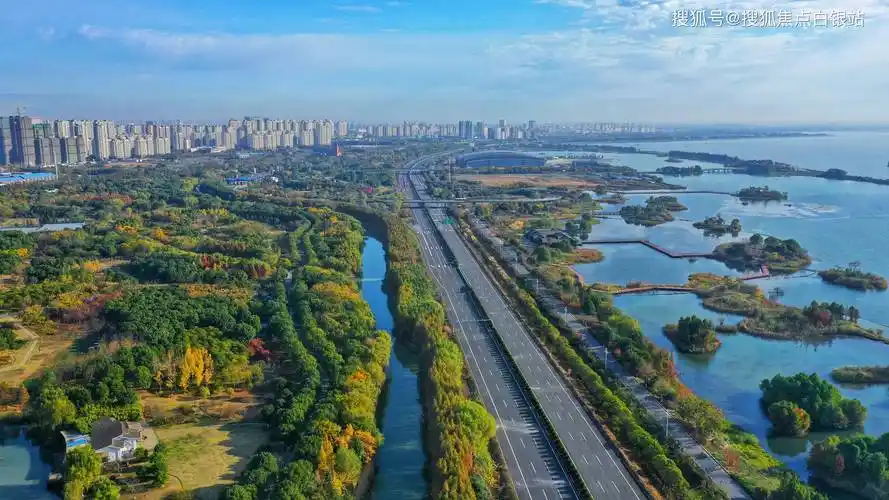 青龙湖_面积_项目