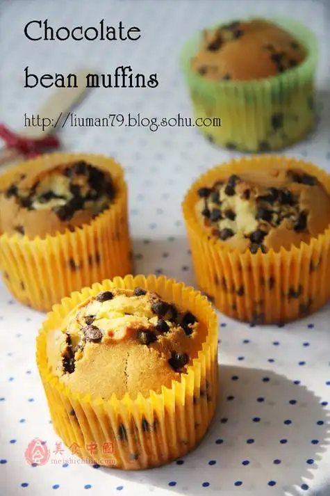 p>玛芬主要指两种以面包为原料的食品,一种用 a target="_blank"