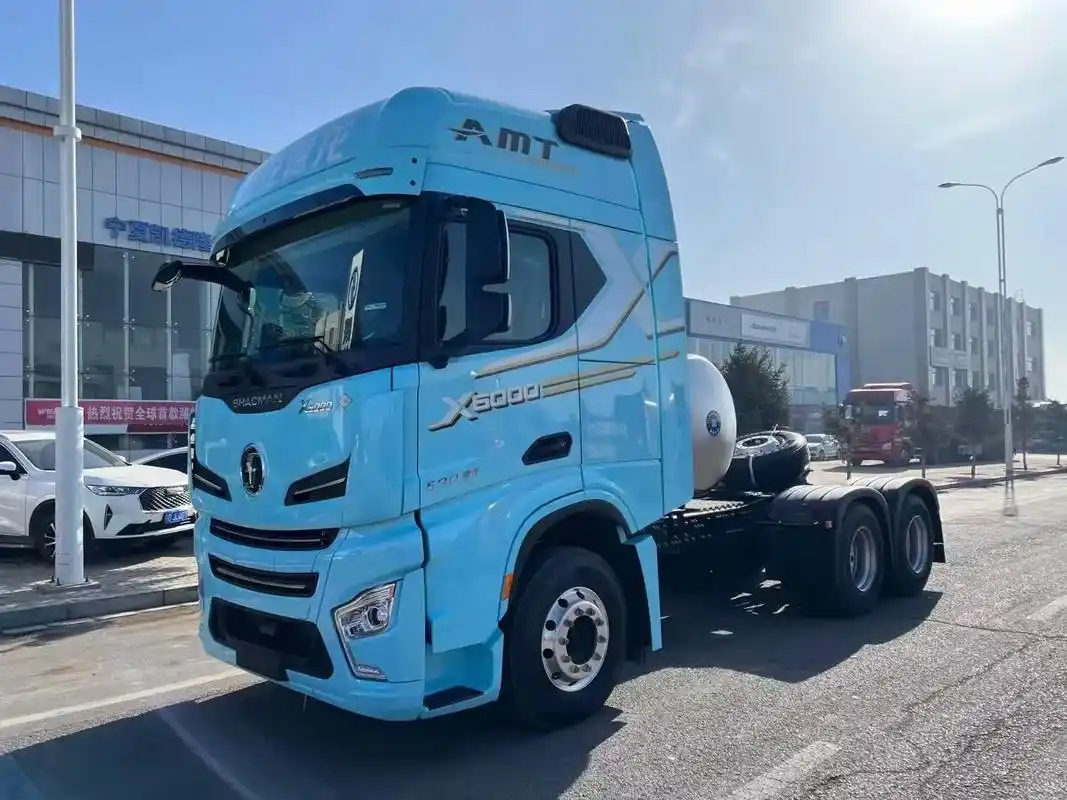 德龙lng牵引车.你想要的这里都有 ………… #陕汽德龙 # - 抖音