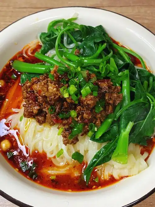 7575家庭麻辣重庆小面7575