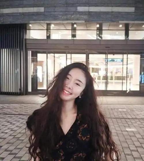 霍尊和陈露分手3年后,一个重新复出,一个出狱后活成了这样