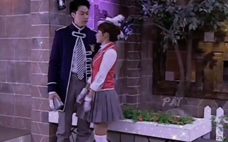 萌学园焰王x小芙蝶在陶喜儿出现之前焰王只对小芙蝶温柔过