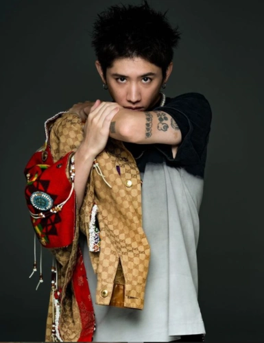 one ok rock 乐队主唱 taka