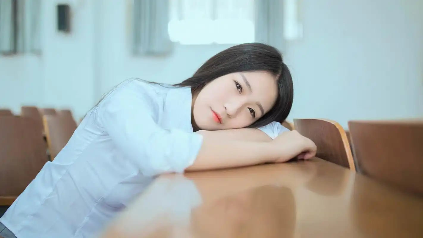 文艺复古美女高清电脑桌面壁纸精选