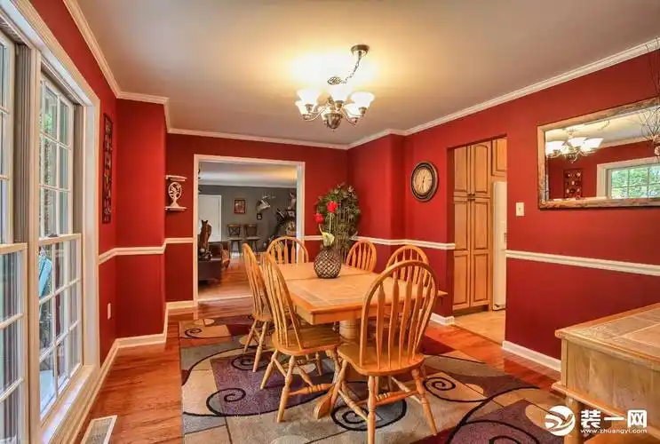 红色装修效果图