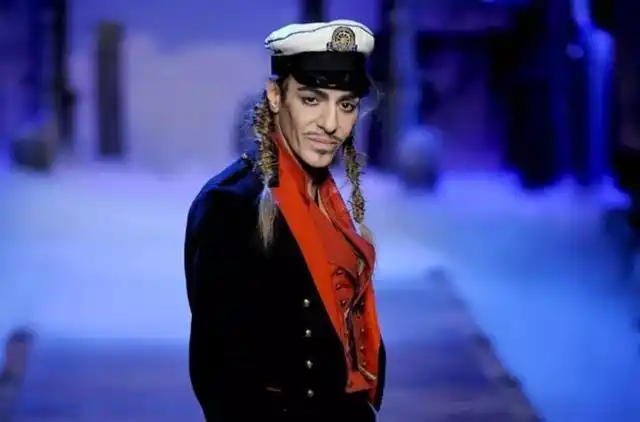 dior 1998 春夏高定:共赴一场海盗爷的极致浪漫