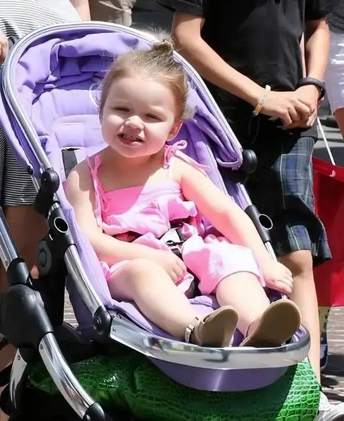 投胎小能手,遗传贝克汉姆的高颜值,12岁就是小美人|克鲁兹|贝小七|小