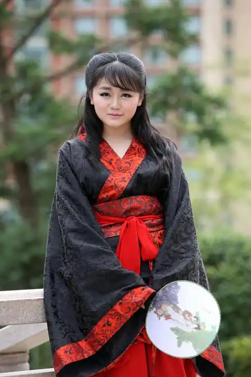 汉服-悠久华夏的汉族服饰