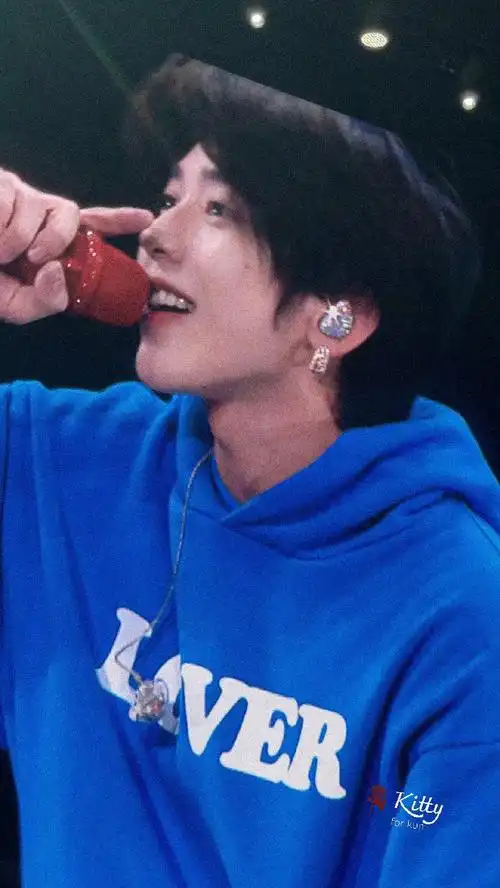 蔡徐坤##蔡徐坤ins