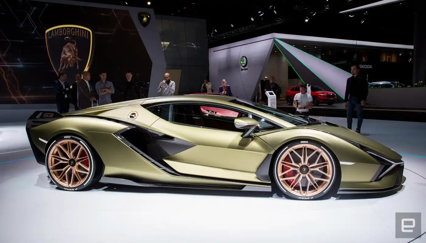 兰博基尼法兰克福车展发布首款混动超跑 sian闪电 - 哔哩哔哩