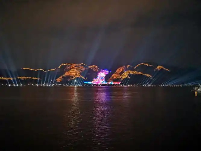 瓯江灯光秀秀三