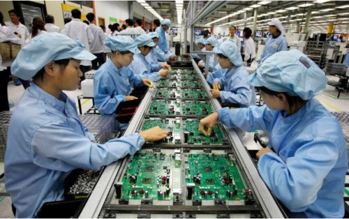 年轻人在电子厂工作应该注意的问题