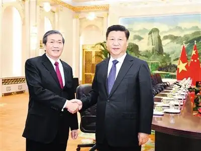 习近平会见越共中央政治局委员,中央书记处常务书记丁世兄