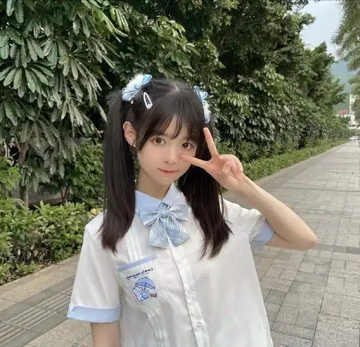 双马尾jk小姐姐活力日常,让人保护欲爆棚的小可爱你心动吗