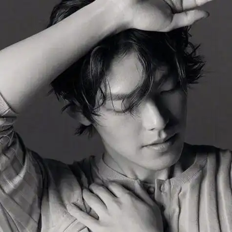 帅气明星男生头像图片,韩国明星金宇彬精选帅气头像大全