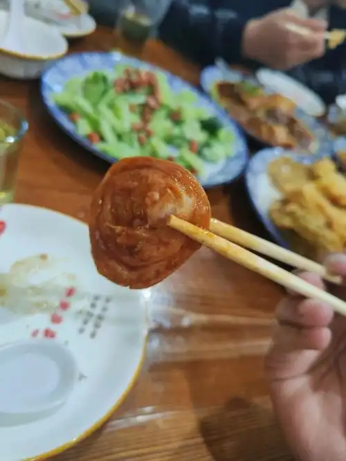 我不是网红,只是推荐好吃的#长春美食 #长春小吃 #肥肠 #炸茄子盒