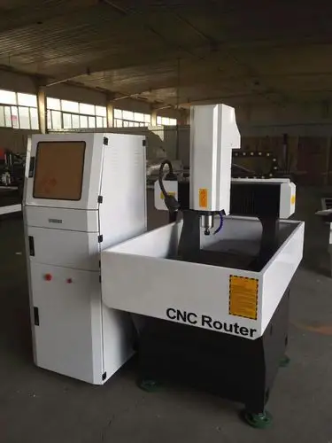 4040金属模具雕铣机小型汽车模具雕刻机