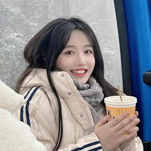 脱单头像费沁源