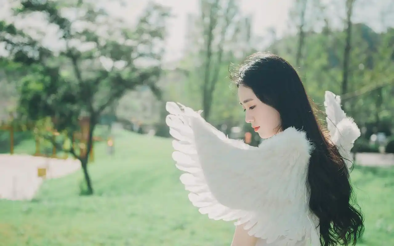 日系清纯小仙女唯美高清桌面壁纸