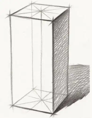 同年美术为大家演示的是一个很简单的长方体结构素描,相信大家只要