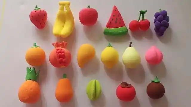 超轻黏土教程亲子互动,彩泥学英语四(桃子